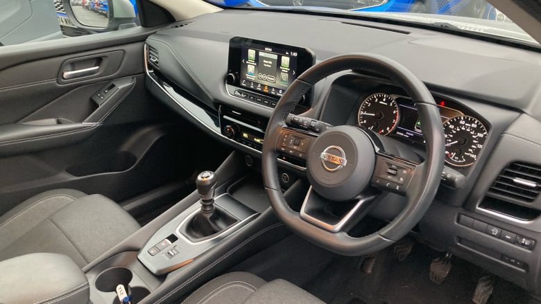 Nissan Qashqai 1.3 DiG-T MH N-Connecta 5dr Petrol Hatchback